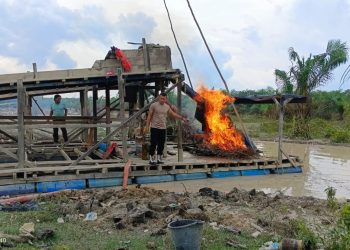 Polsek Benai Operasi Menertibkan Kegiatan Peti di Desa Gunung Kesiangan