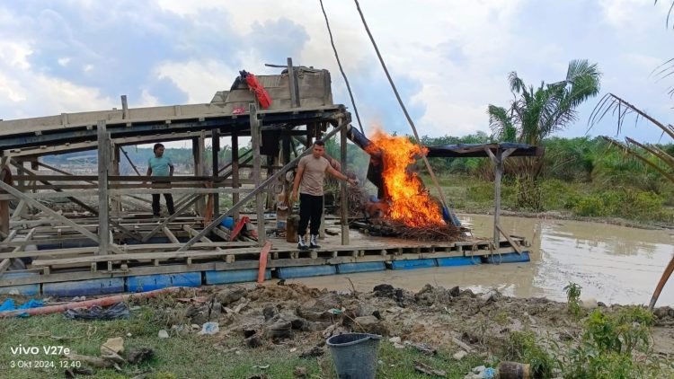 Polsek Benai Operasi Menertibkan Kegiatan Peti di Desa Gunung Kesiangan