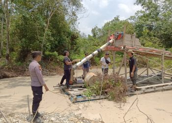 Polsek Cerenti Lakukan Penertiban Aktivitas Penambangan Emas Tanpa Izin (PETI) di Desa Pulau Sipan Kecamatan Inuman