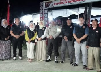 Personil Polres Kuansing Amankan Kampanye Dialogis Pasangan Cabup-Cawabup Pilkada 2024 Berlangsung Lancar dan Kondusif