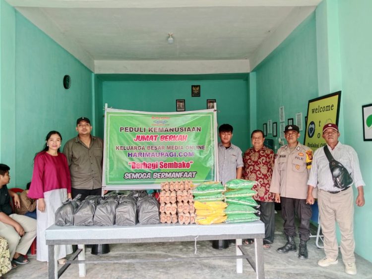 Peduli Kemanusiaan Jumat Berkah, Hamba Allah Bersama MO Harimaupagi.com Berbagi Sembako Kepada Anak Yatim Dan Kaum Dhuafa