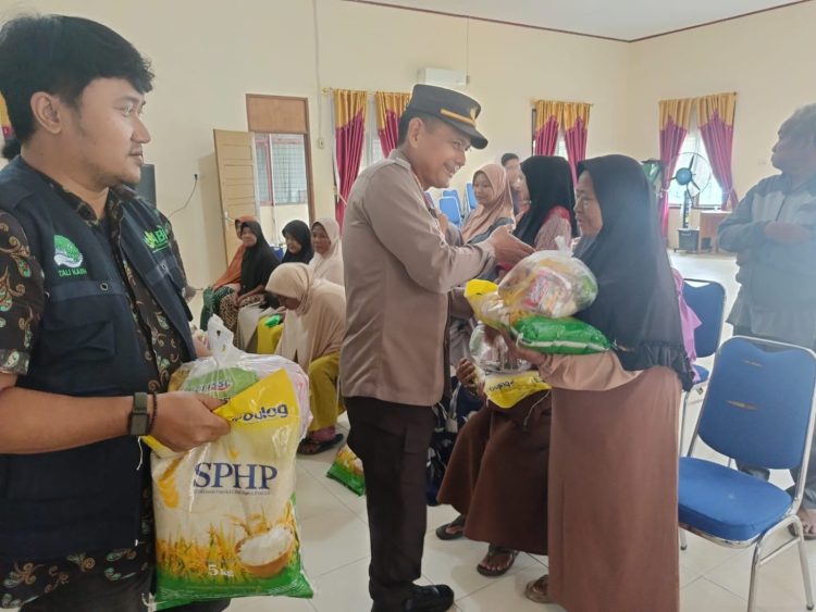 Alhamdulillah, Polsek Siak Hulu Laksanakan Jum’at Curhat Dan Bakti Sosial Bersama PT. ABL di Desa Kepau Jaya