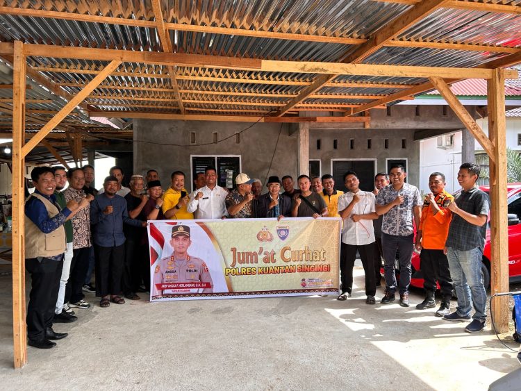 Melalui Jum’at Curhat, Polres Kuansing Sampaikan Kamtibmas dan Dengarkan Keluhan Masyarakat