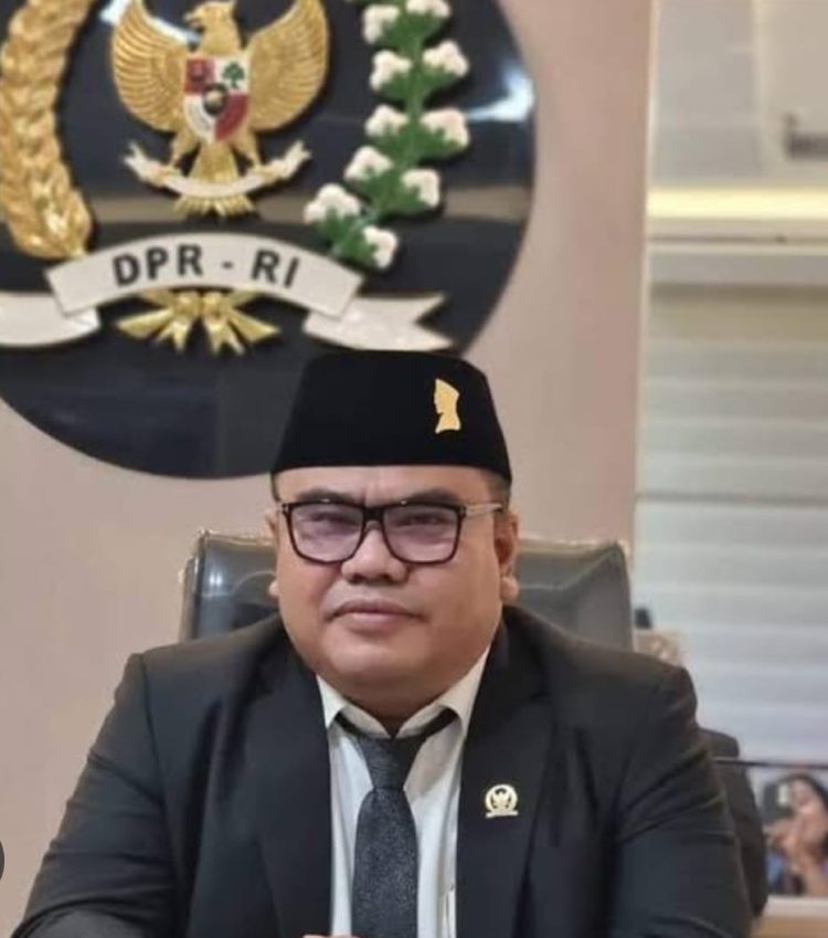 Merasa Dirugikan atas Beberapa Pemberitaan Sepihak, Rico Alviano Angkat Bicara
