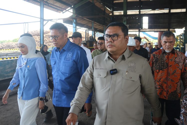 RICO ALVIANO: PT MUTIARA AGAM TERANCAM DISEGEL