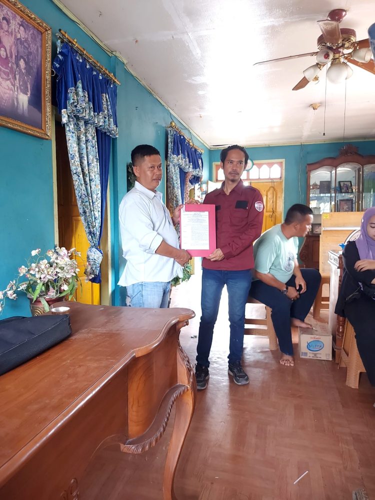 Luarbiasa!!Ketua PC Kampar Afrinaldi Serahkan Sk PUK Pandau jaya 