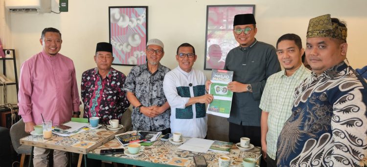 Ketua Umum PP KCMI Tunjuk Drs. Masrul Kasmi, M.Si sebagai Ketua PW KCMI Riau dan Dr. Subli, M.Si sebagai Ketua PD KCMI Kota Pekanbaru